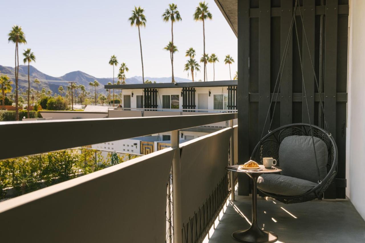 Hotel The V Powered By Sonder Palm Springs Exteriér fotografie