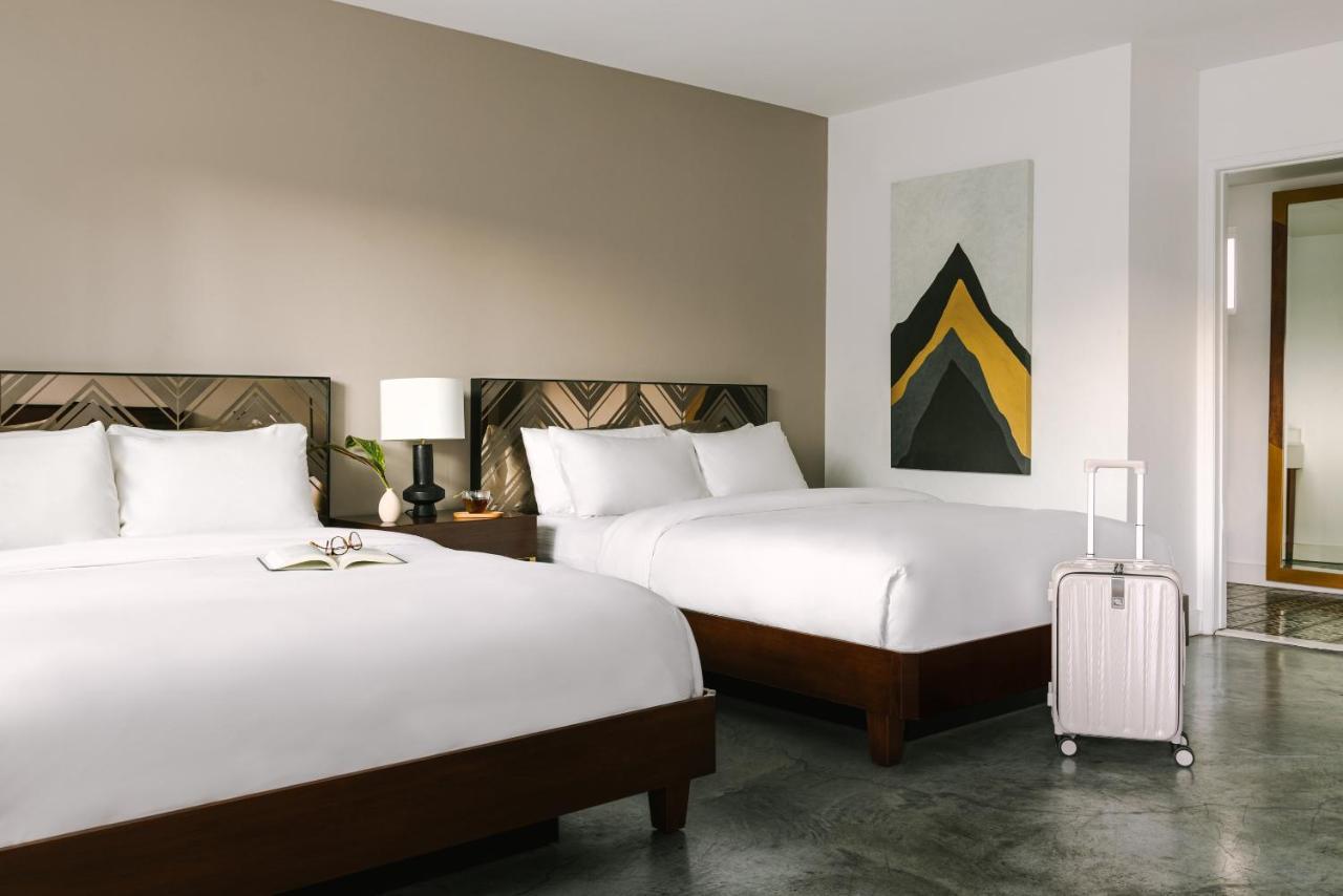 Hotel The V Powered By Sonder Palm Springs Exteriér fotografie