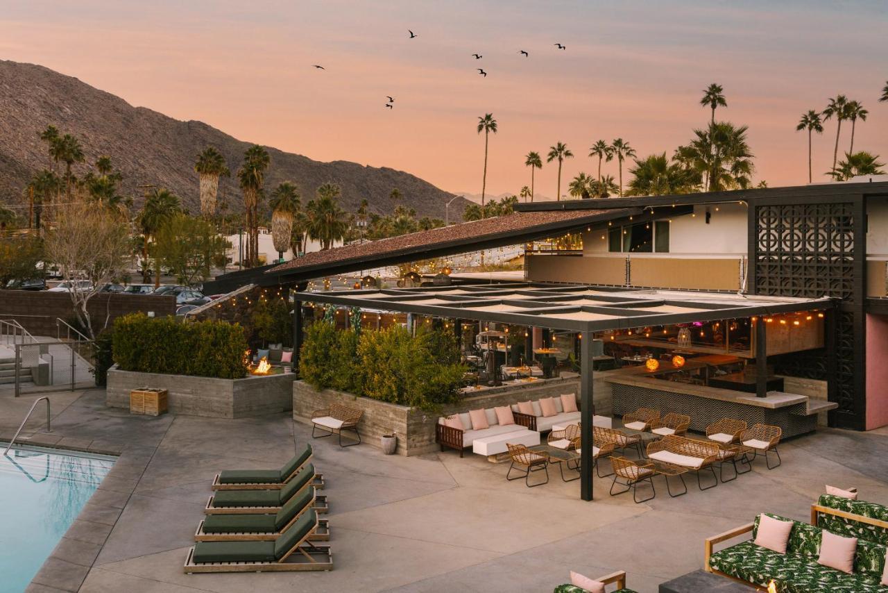 Hotel The V Powered By Sonder Palm Springs Exteriér fotografie
