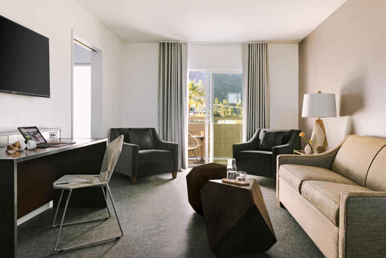 Hotel The V Powered By Sonder Palm Springs Pokoj fotografie